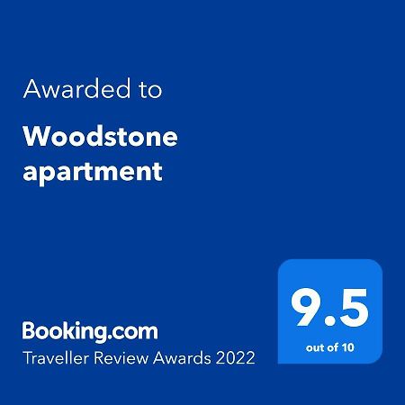 Woodstone Apartment Ploieşti Exteriör bild